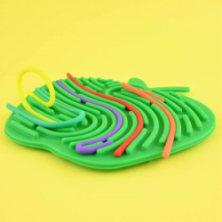 Silikoninė užsiėmimų lentutė Obuolys 17cm