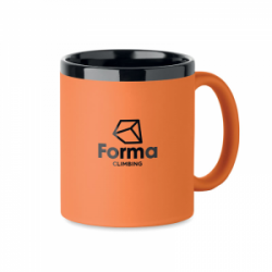 Keramikinis puodelis gumuotu paviršiumi RUBY 300ml, tinka graviravimui